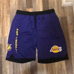Lakers Lerbron James NBA shorts